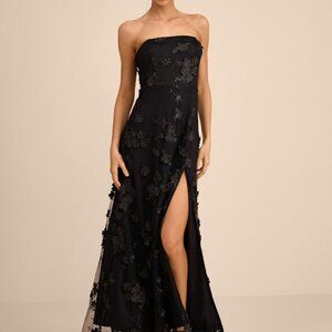 Lulus Rare Presence Black 3d Floral Embroidered Maxi Dress - Size M